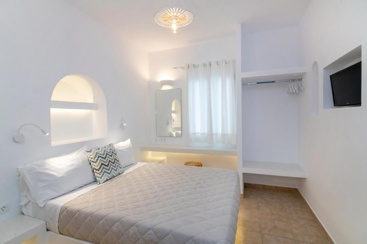 Argiro Hotel Tinos Bagian luar foto