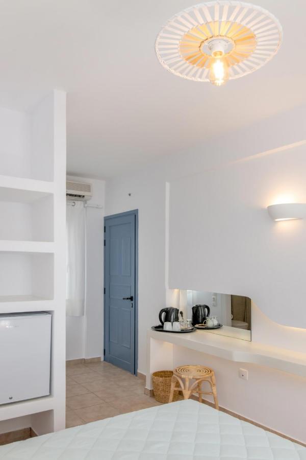 Argiro Hotel Tinos Bagian luar foto