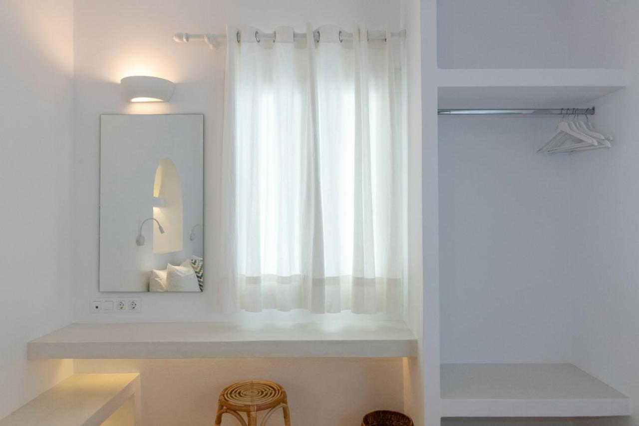 Argiro Hotel Tinos Bagian luar foto