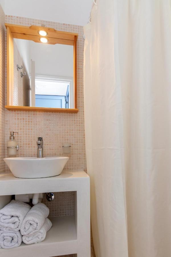 Argiro Hotel Tinos Bagian luar foto