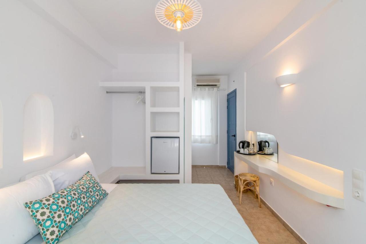 Argiro Hotel Tinos Bagian luar foto