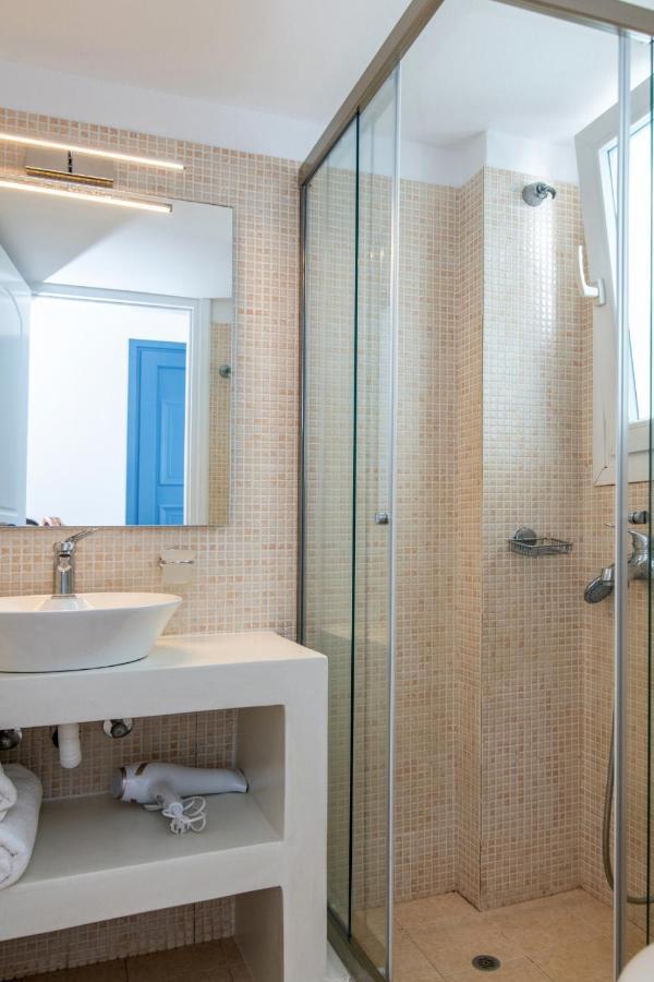 Argiro Hotel Tinos Bagian luar foto